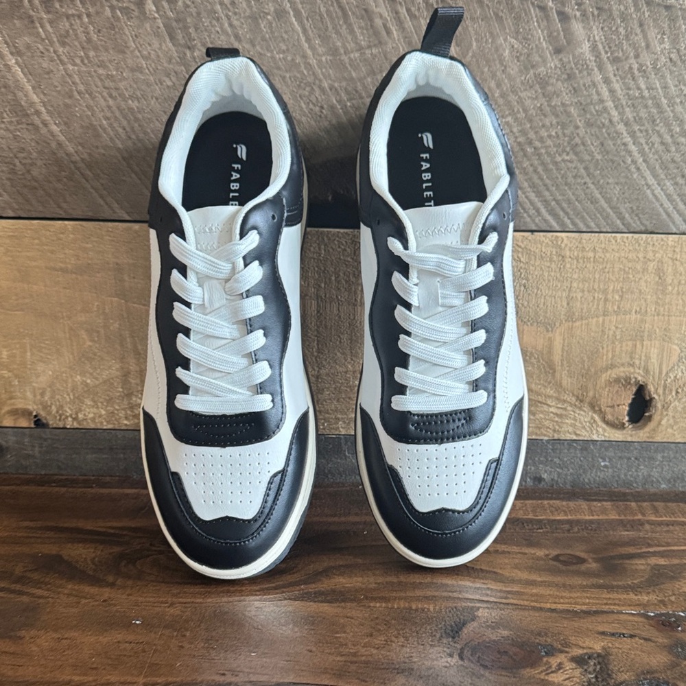 Fabletics Women's Black and White Low-Top Sneakers